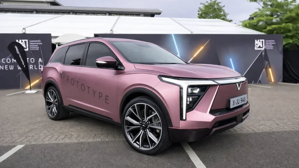 Mahindra XUV.e8 Electric SUV